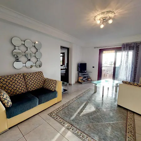 Appartamento 2 Bedrooms Heatedpool Aircon Los Cristianos *