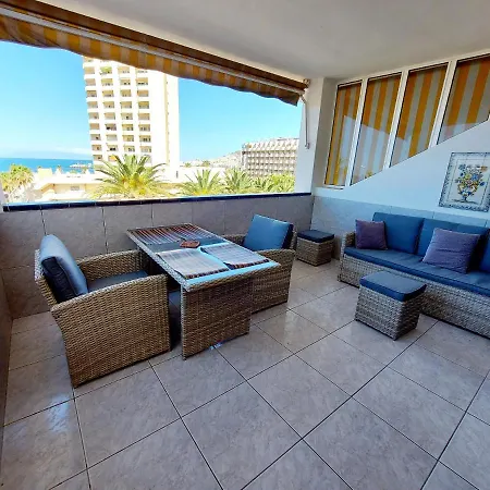 2 Bedrooms Heatedpool Aircon Los Cristianos Appartamento *